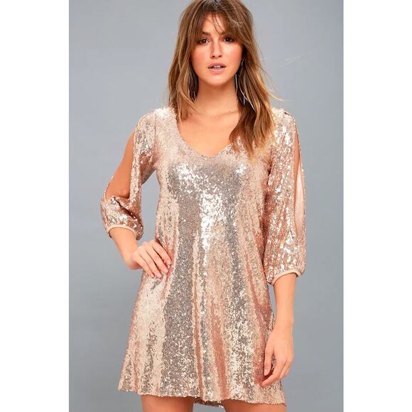 NWT Lulus Moment To Shine Sequin Split Sleeve Shift Dress Size XS Rose Gold - Picture 1 of 12